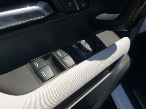 Used 2023 GMC Hummer EV Edition 1 AWD/4WD image 9