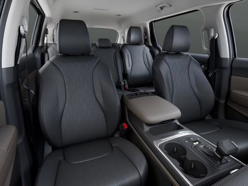 New 2026 Kia Carnival image 15