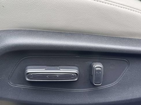 Used 2023 Honda Civic Touring image 33