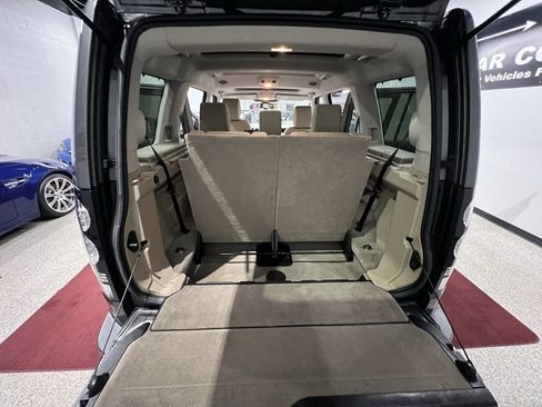 Used 2016 Land Rover LR4 HSE image 45