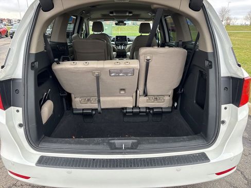 Used 2023 Honda Odyssey Touring image 12