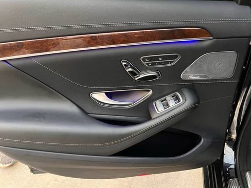 Used 2016 Mercedes-Benz S 550 4MATIC Sedan image 10