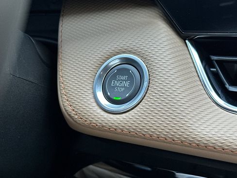 New 2026 Chevrolet Equinox ACTIV image 23