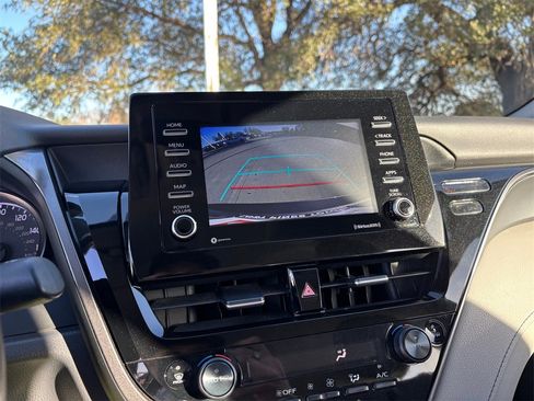 Certified 2023 Toyota Camry SE image 21
