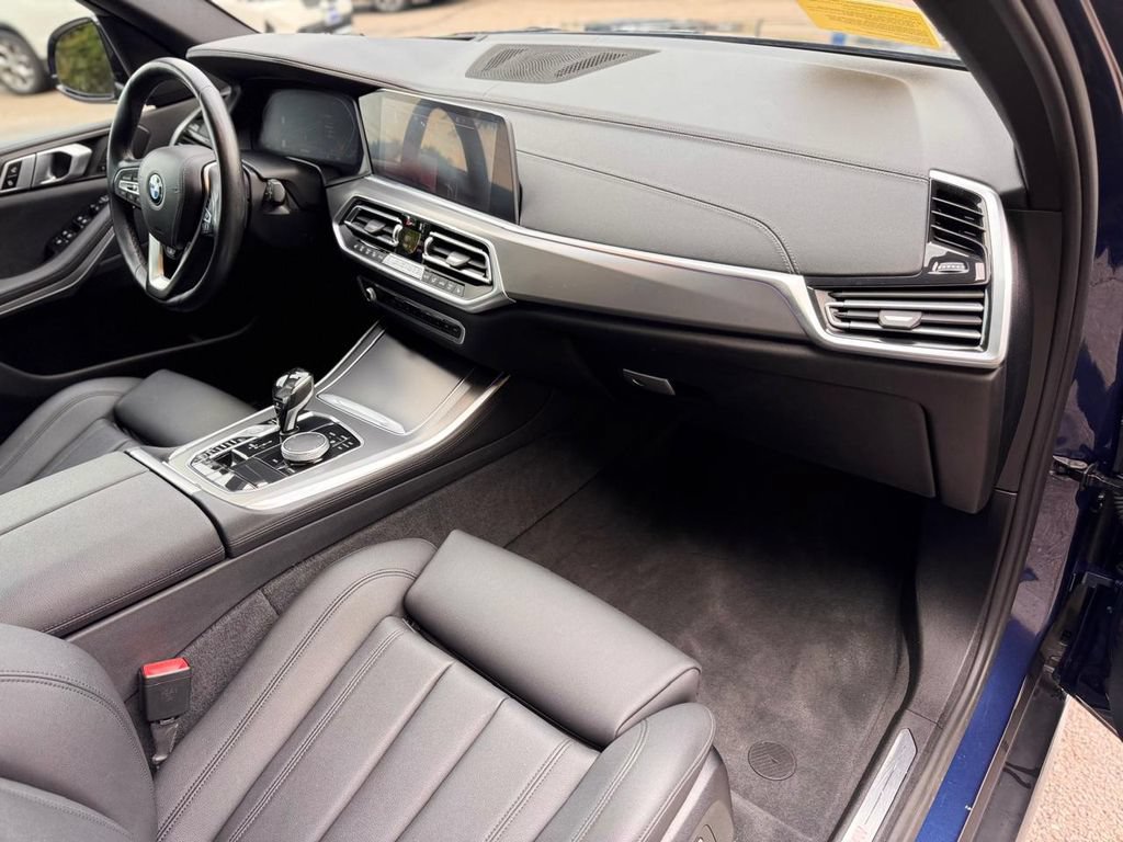 Used 2019 BMW X5 xDrive40i w/ Premium Package 2 AWD/4WD image 27