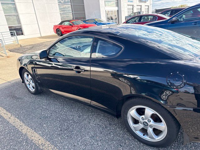 Used 2006 Hyundai Tiburon GS FWD image 10