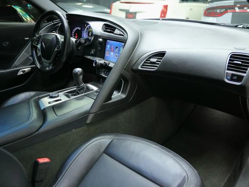Used 2015 Chevrolet Corvette Stingray Coupe w/ ZF1 Appearance Package image 31