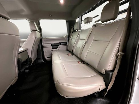 Used 2019 Ford F350 XL image 19