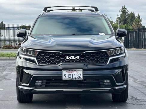 Used 2024 Kia Sorento EX w/ Panoramic Sunroof Package AWD/4WD image 9