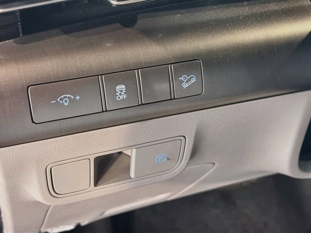 Certified 2026 Hyundai Kona SEL Sport FWD image 10