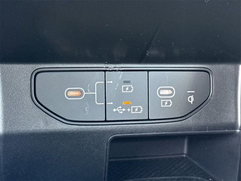 Used 2024 Kia Sorento SX image 38