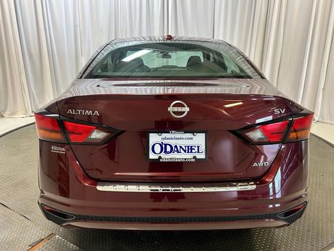 Used 2023 Nissan Altima 2.5 SV AWD/4WD image 25