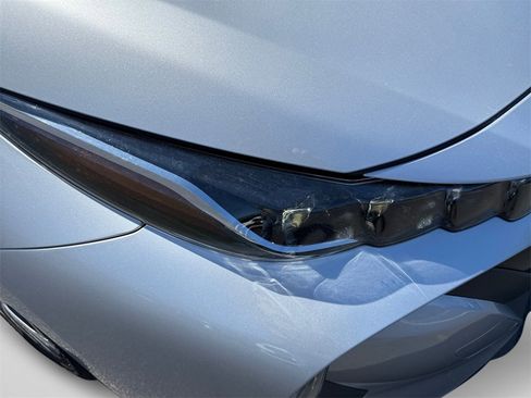 Used 2022 Toyota Prius Prime LE image 22