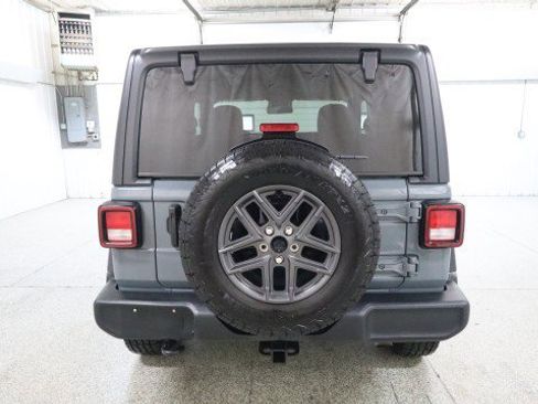Used 2024 Jeep Wrangler Sport image 8