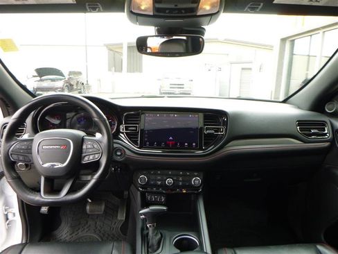 Used 2024 Dodge Durango GT AWD/4WD image 11