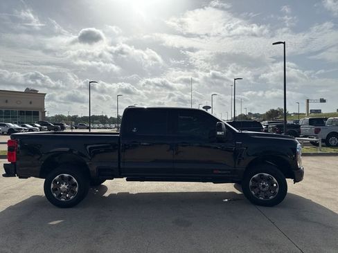 Used 2024 Ford F250 King Ranch AWD/4WD image 17