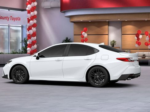 New 2026 Toyota Camry SE image 5