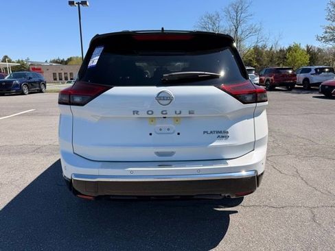 New 2026 Nissan Rogue Platinum w/ Platinum Premium Package AWD/4WD image 6