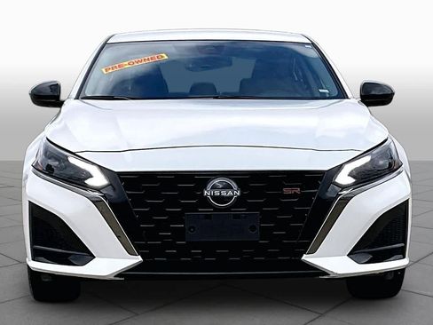 Used 2025 Nissan Altima 2.5 SR FWD image 4