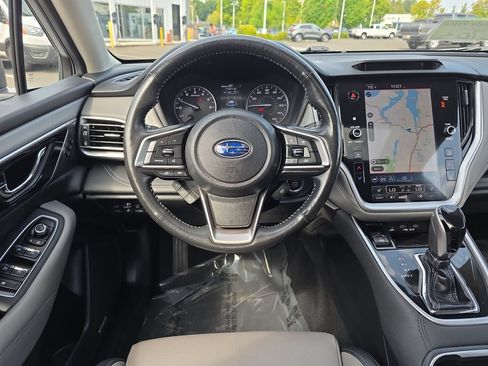 Used 2022 Subaru Outback Limited XT w/ Popular Package #2 AWD/4WD image 8