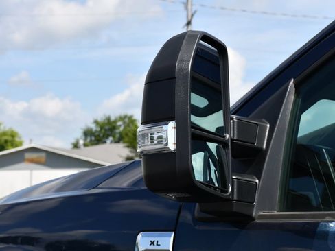 Used 2019 Ford F250 XL w/ Power Equipment Group AWD/4WD image 13