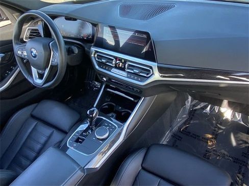 Used 2019 BMW 330i xDrive 330i xDrive w/ Premium Package image 12