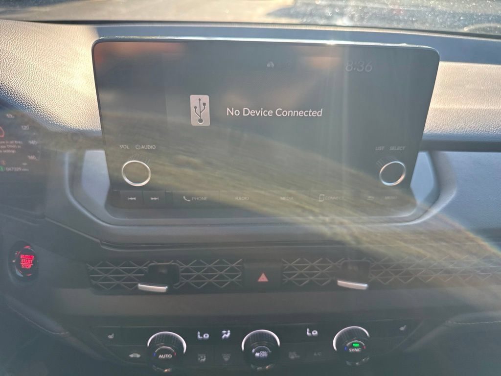 Used 2023 Honda Accord EX image 27
