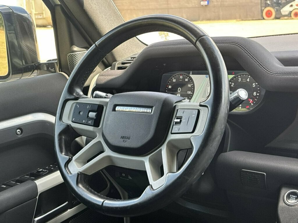 Used 2022 Land Rover Defender 110 X-Dynamic SE AWD/4WD image 26