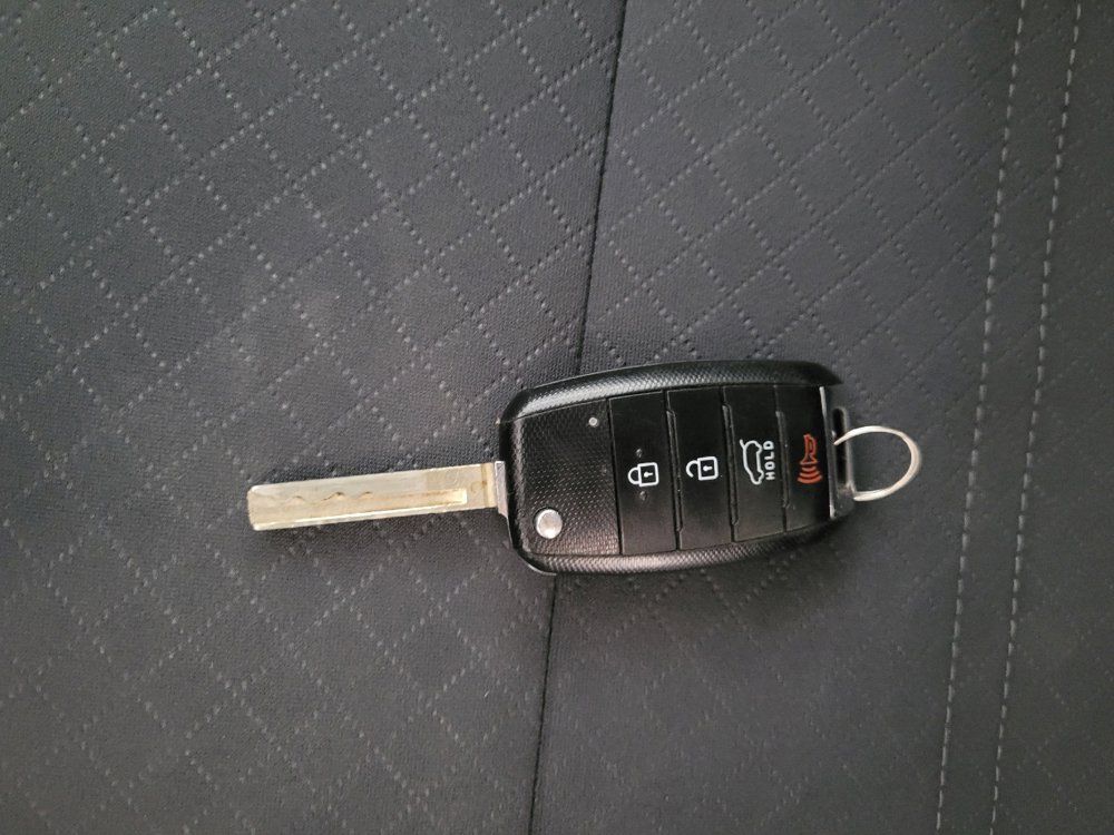 Used 2019 Kia Sorento FWD w/ LX Convenience Package image 32