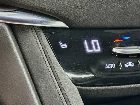 Certified 2023 Cadillac XT5 Luxury AWD/4WD image 19