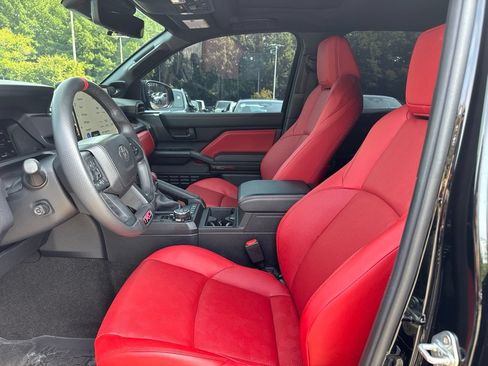 Used 2025 Toyota 4Runner TRD Pro AWD/4WD image 9