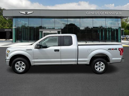 Used 2016 Ford F150 XLT w/ Equipment Group 301A Mid AWD/4WD image 4