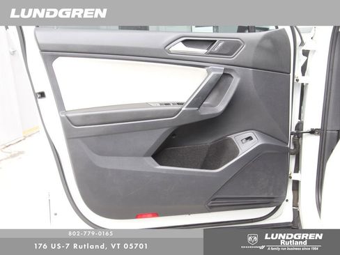 Used 2020 Volkswagen Tiguan SEL w/ 3rd Row Seat Package image 13