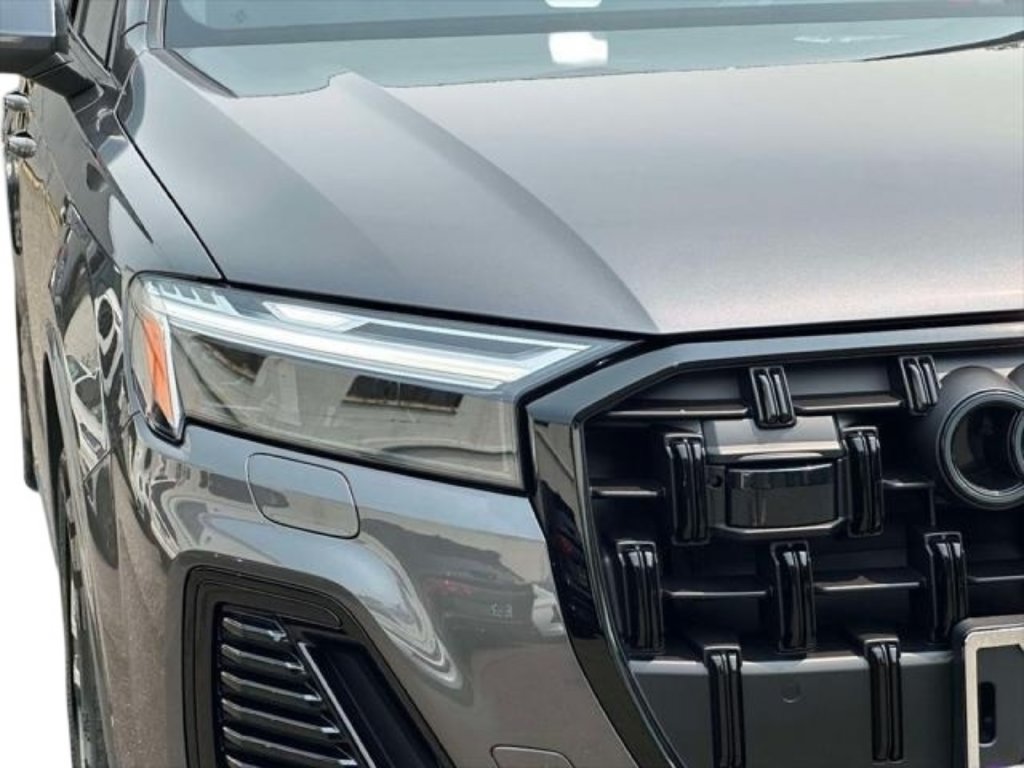 New 2026 Audi Q7 2.0T Premium AWD/4WD image 11