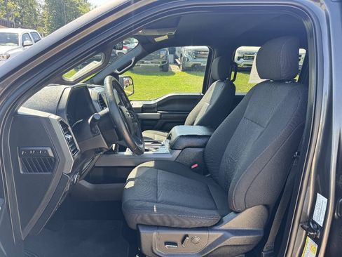 Used 2018 Ford F150 XLT w/ Equipment Group 302A Luxury AWD/4WD image 10