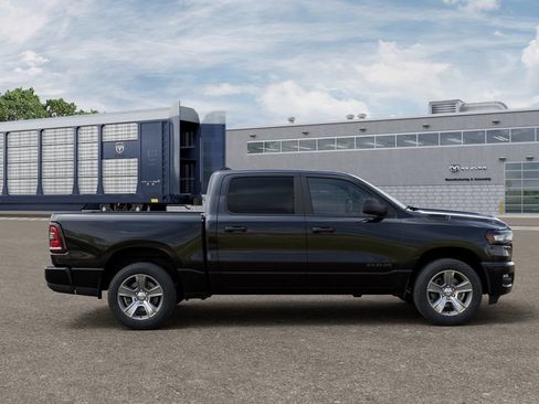 New 2026 RAM 1500 Express RWD image 21