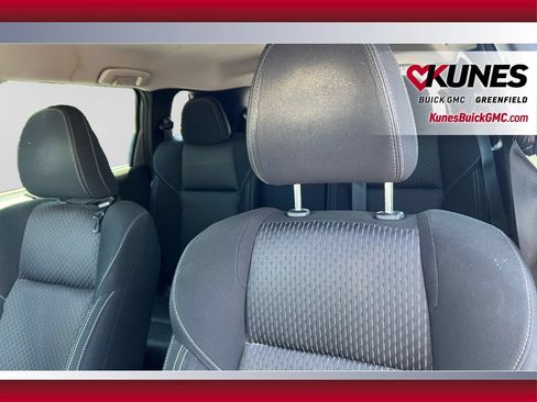 Used 2022 Mitsubishi Outlander ES AWD/4WD image 16