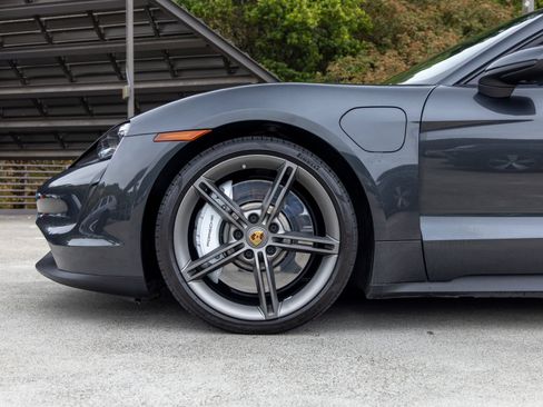 Certified 2023 Porsche Taycan 4S w/ Premium Package AWD/4WD image 13