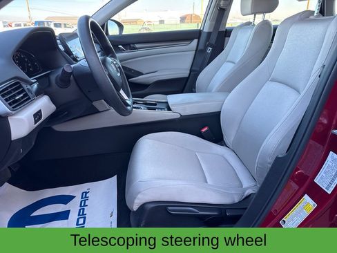 Used 2018 Honda Accord LX image 11