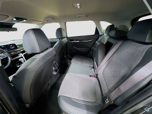 Certified 2025 Kia Seltos S image 23