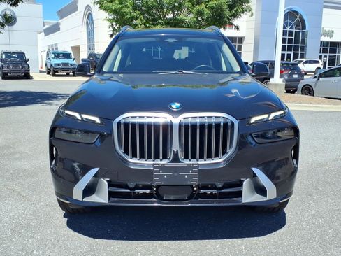 Used 2023 BMW X7 xDrive40i AWD/4WD image 12