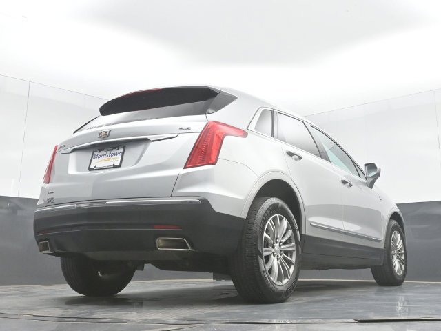 Used 2017 Cadillac XT5 Luxury w/ Driver Awareness Package AWD/4WD image 50