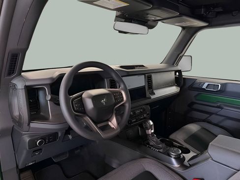New 2025 Ford Bronco 2-Door AWD/4WD image 26