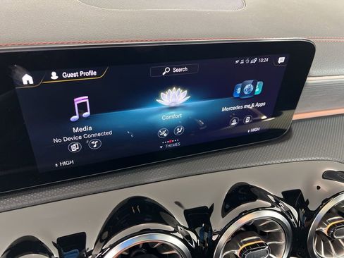 Used 2023 Mercedes-Benz CLA 250 CLA 250 image 9