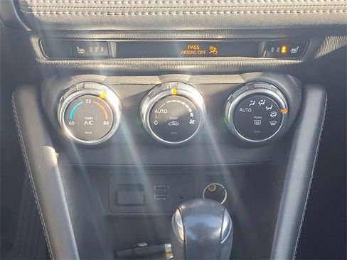 Used 2019 MAZDA CX-3 Touring image 18