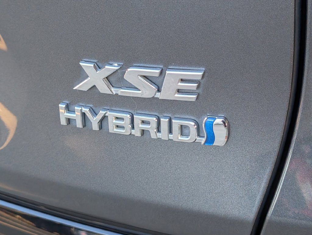 Used 2019 Toyota RAV4 XSE AWD/4WD image 31