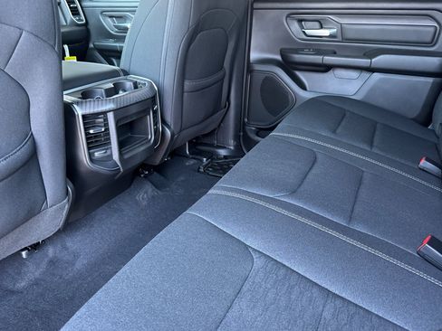 New 2026 RAM 1500 Express AWD/4WD image 11