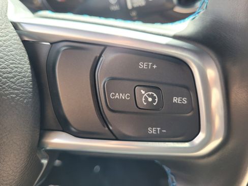 Used 2022 Jeep Wrangler Unlimited Rubicon 4xe image 29