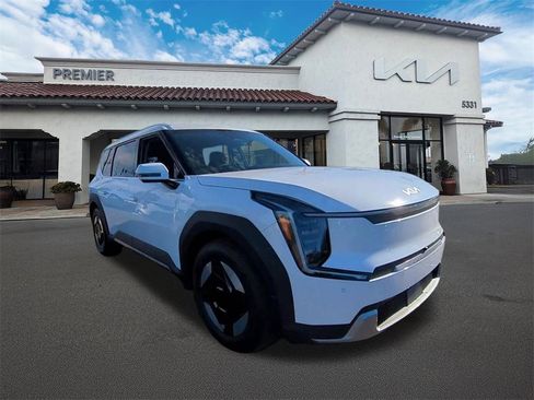 New 2026 Kia EV9 Wind image 2