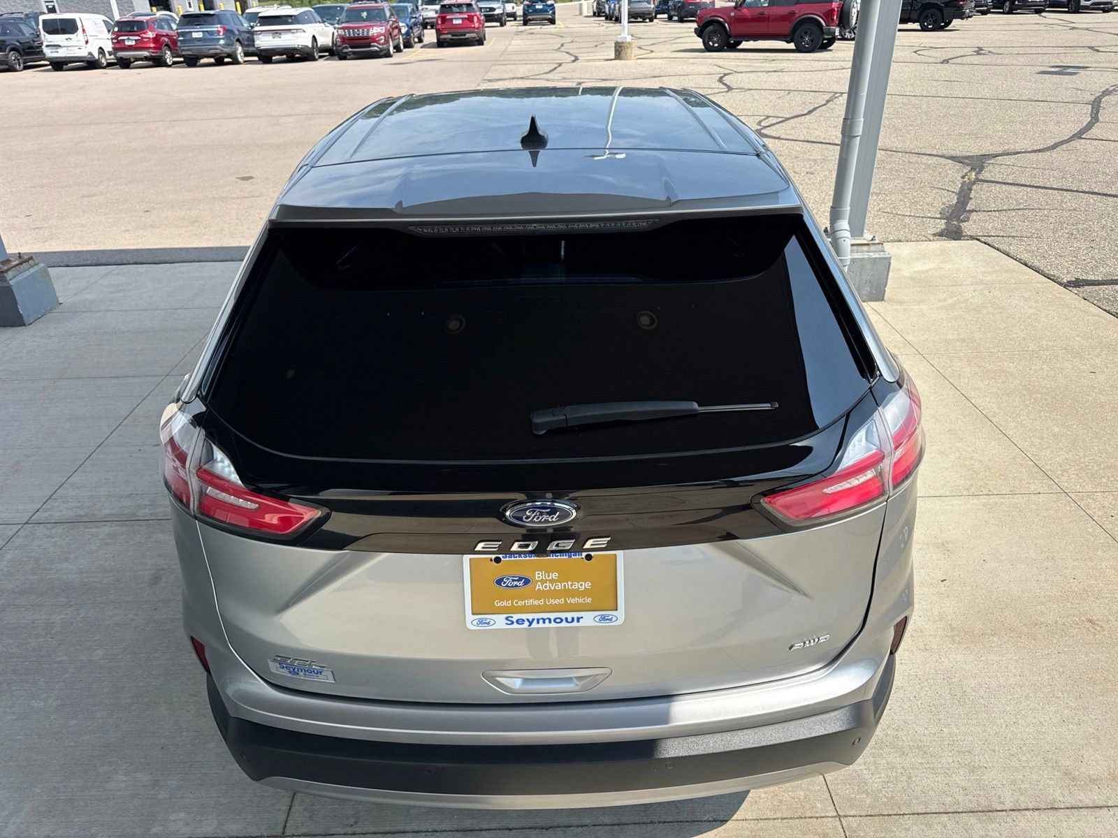 Certified 2024 Ford Edge SEL w/ Convenience Package AWD/4WD image 7